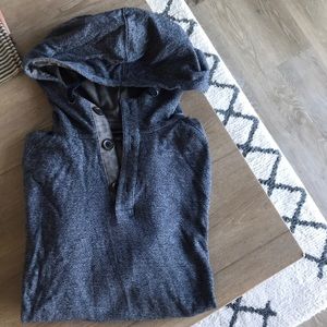 Blue pullover
